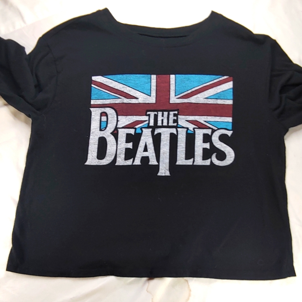 The Beatles 2019 Black Cropped Tee with Union Jack Flag XL
